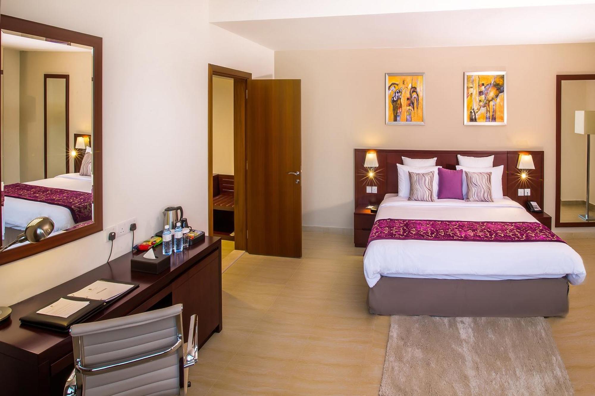 V Hotel Fujairah Exterior photo