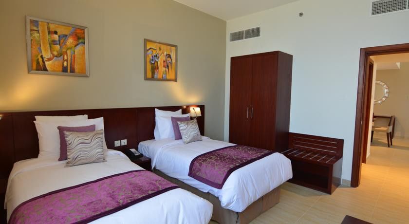 V Hotel Fujairah Exterior photo