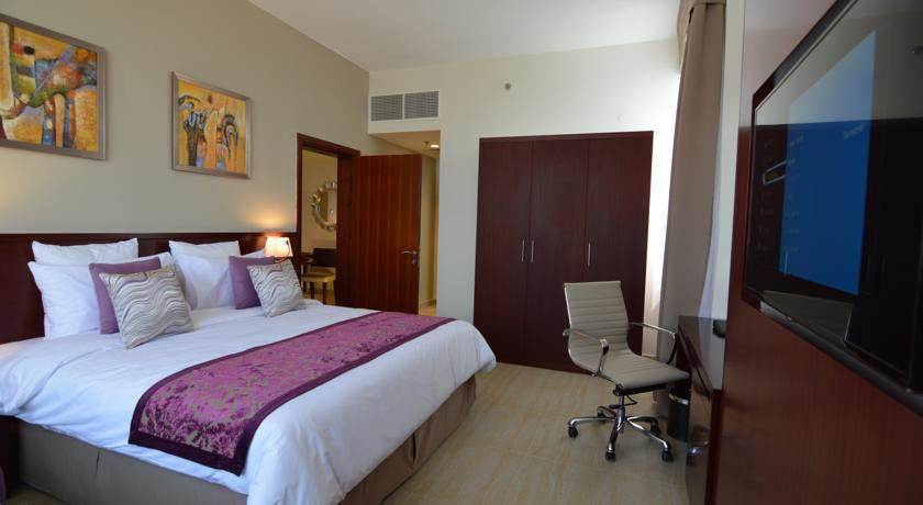 V Hotel Fujairah Exterior photo