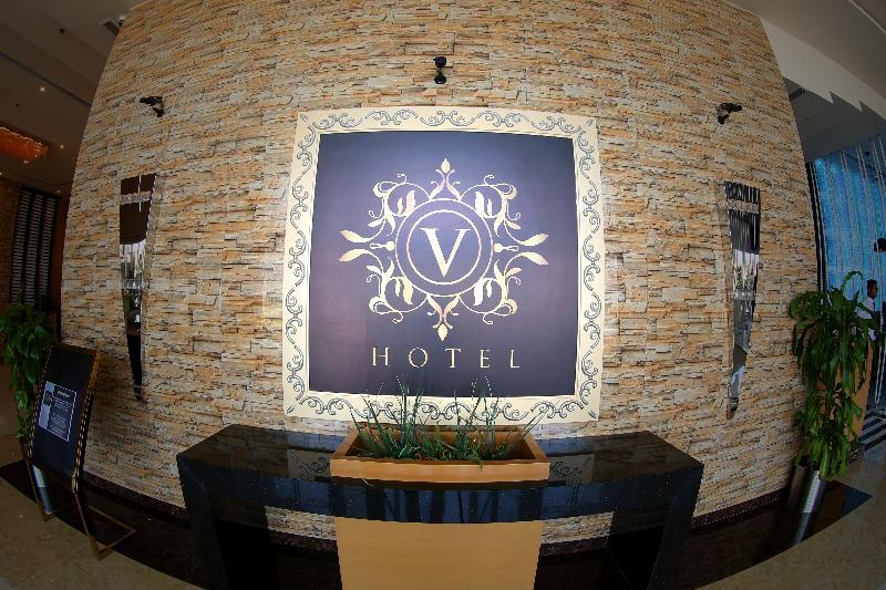 V Hotel Fujairah Exterior photo